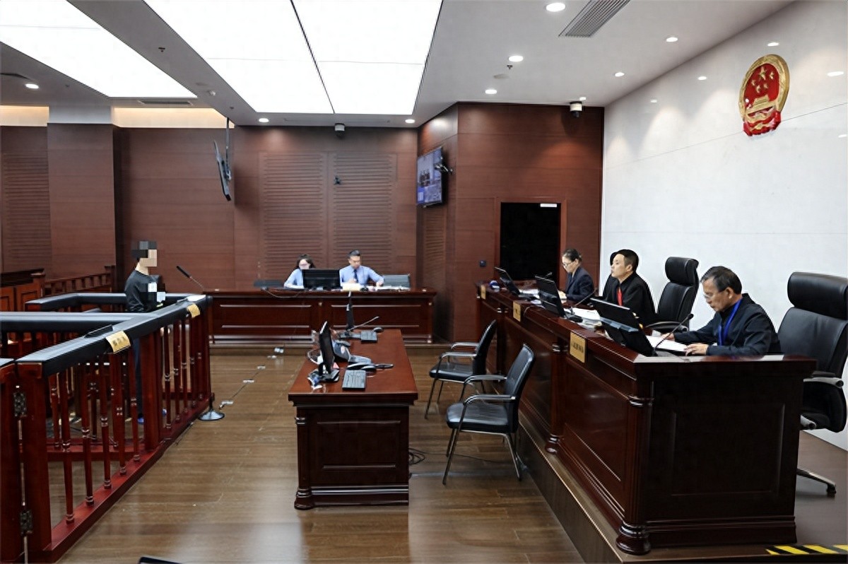 徐汇区办结首例全链条打击股票场外配资金融犯罪案，涉案金额巨大