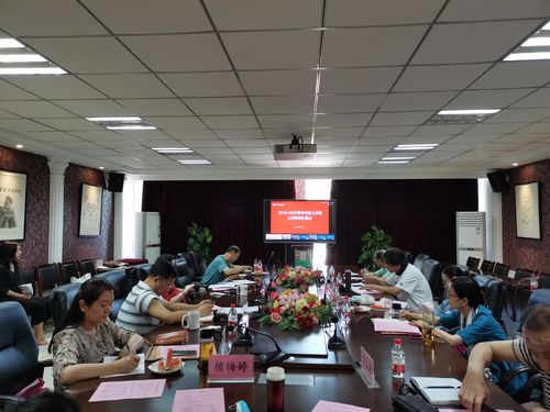 东方证券张颖：两周指数断崖跌，邀配资专家交流最新情况