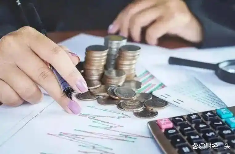 炒股能赚钱吗_老股民投资经验_A股散户亏损原因