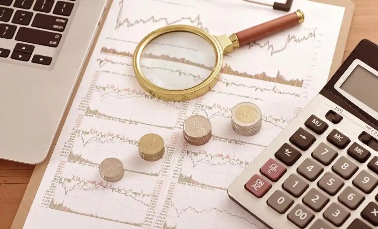 炒股八年赚4万超越八成股民，四万哥两年300%收益咋做到？